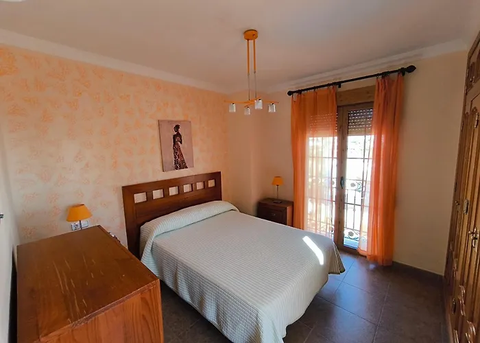 Lorena Вилла Нерха